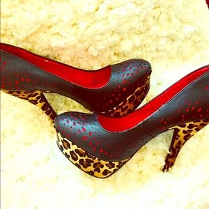 NWOT-Platform Pumps